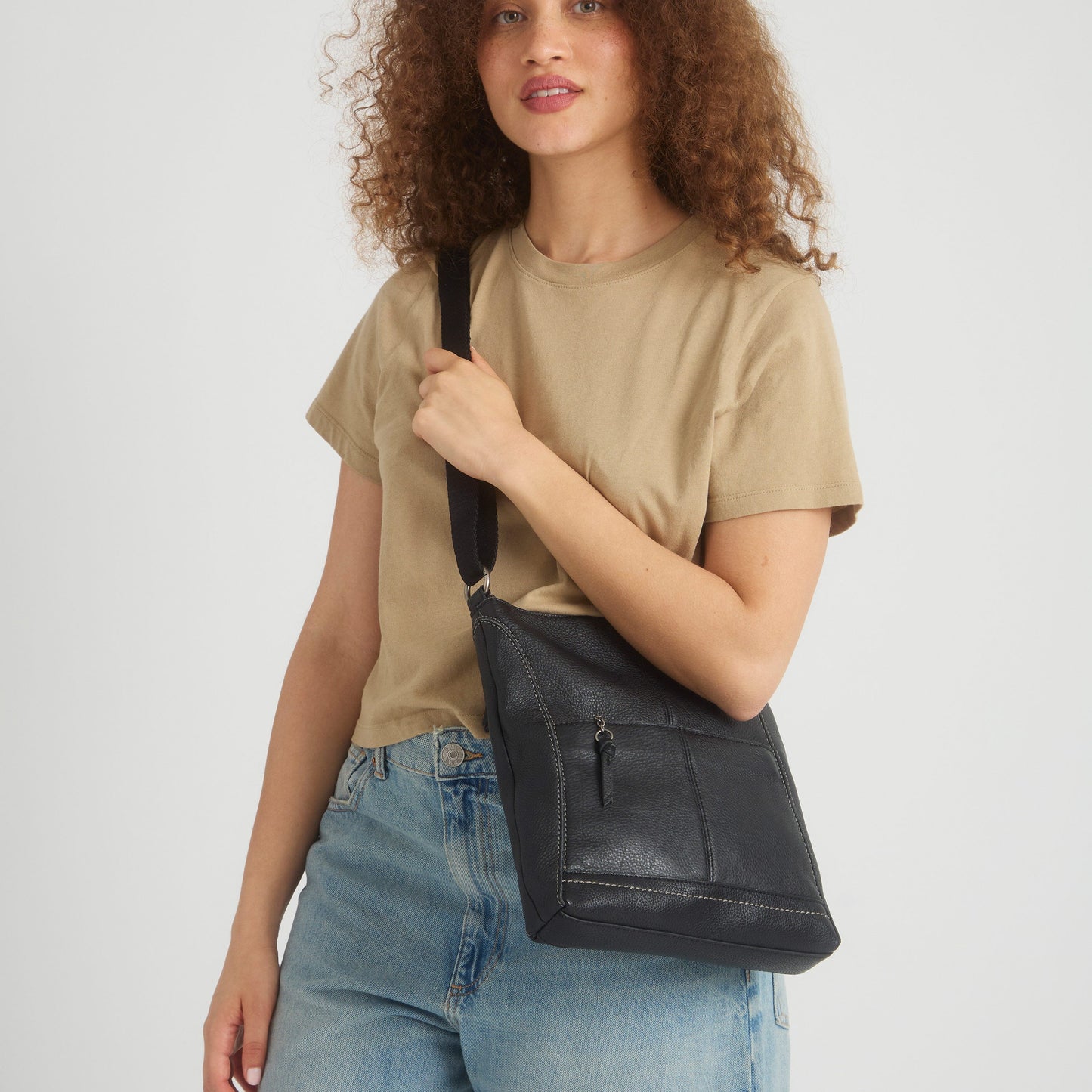 Lucia Crossbody