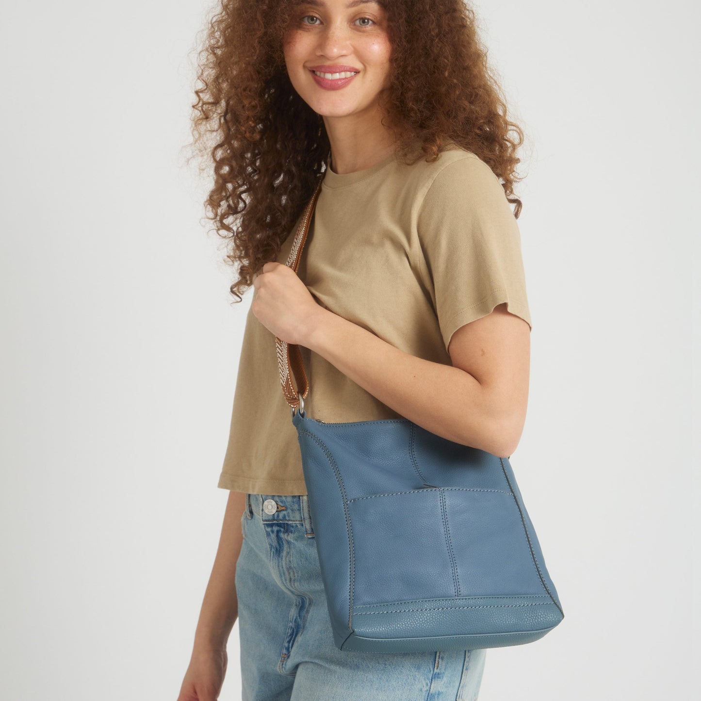 Lucia Crossbody
